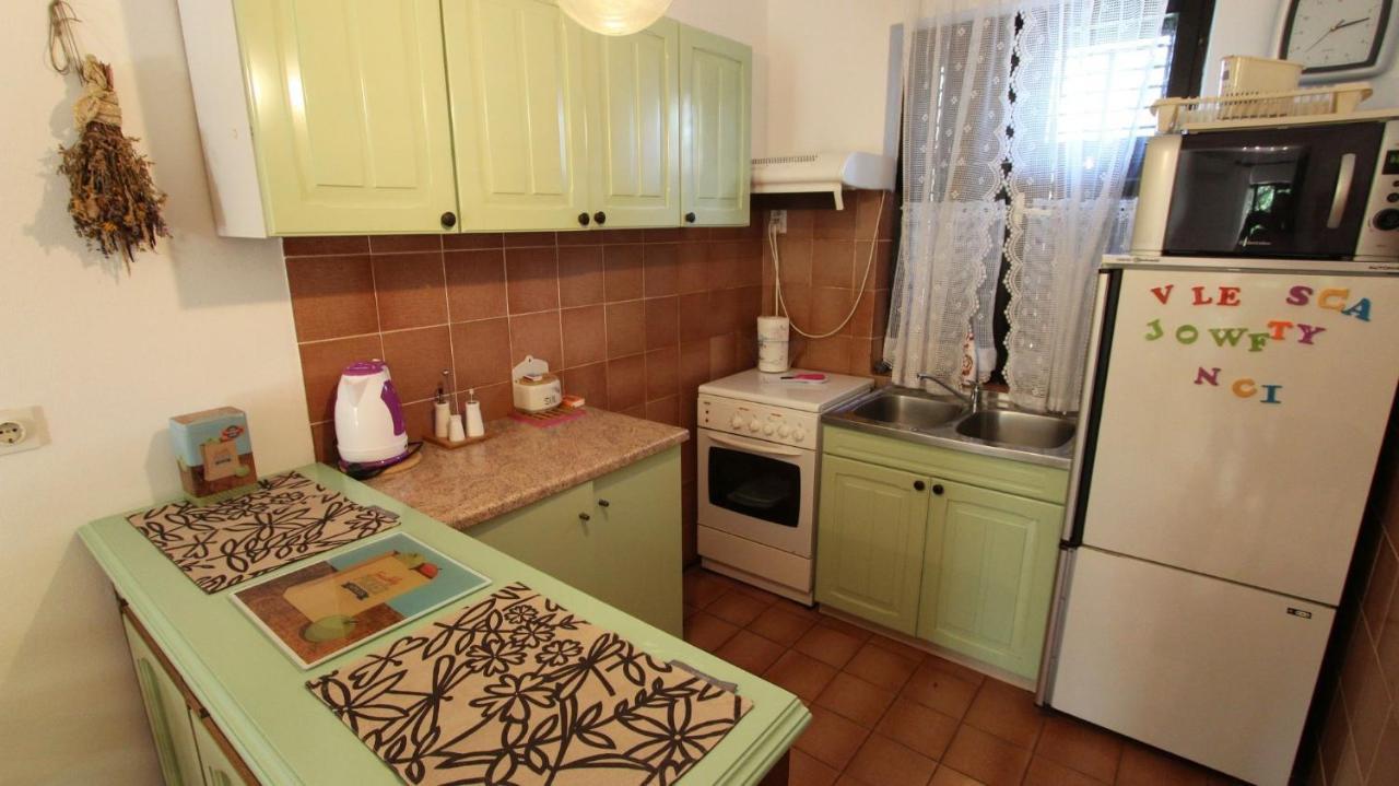 Apartment In Malinska/Insel Krk 13204 المظهر الخارجي الصورة