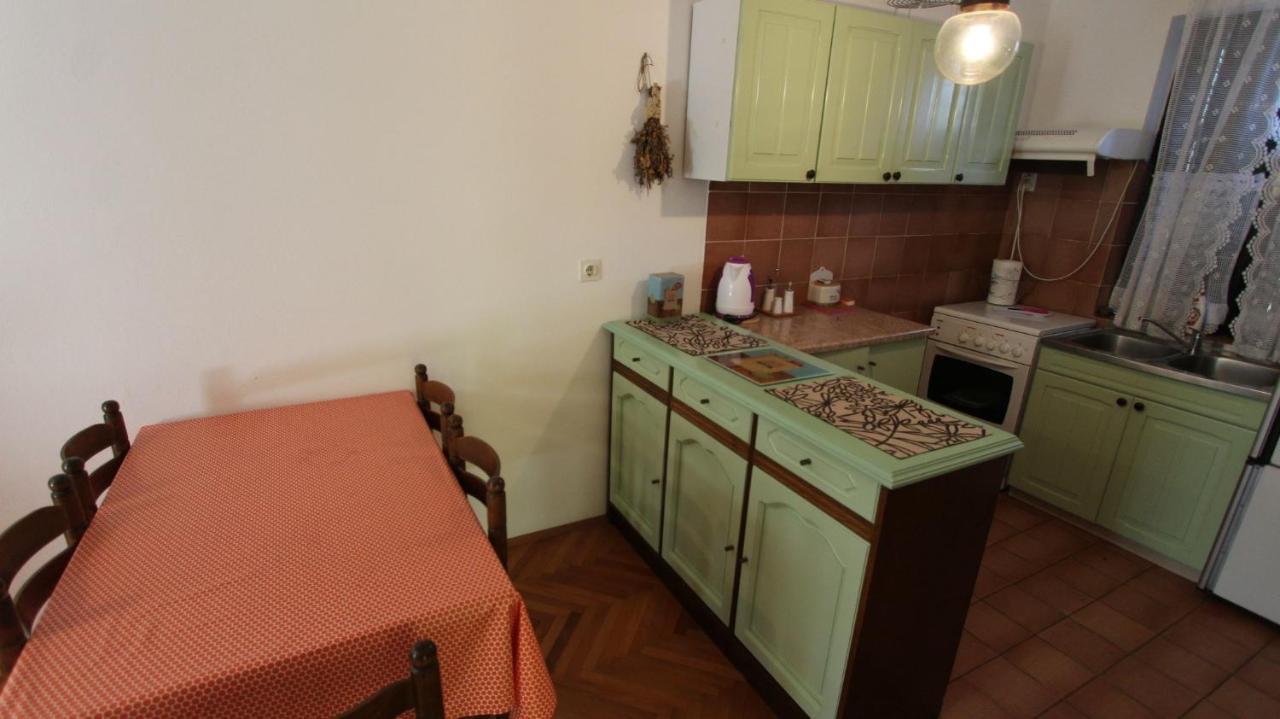 Apartment In Malinska/Insel Krk 13204 المظهر الخارجي الصورة